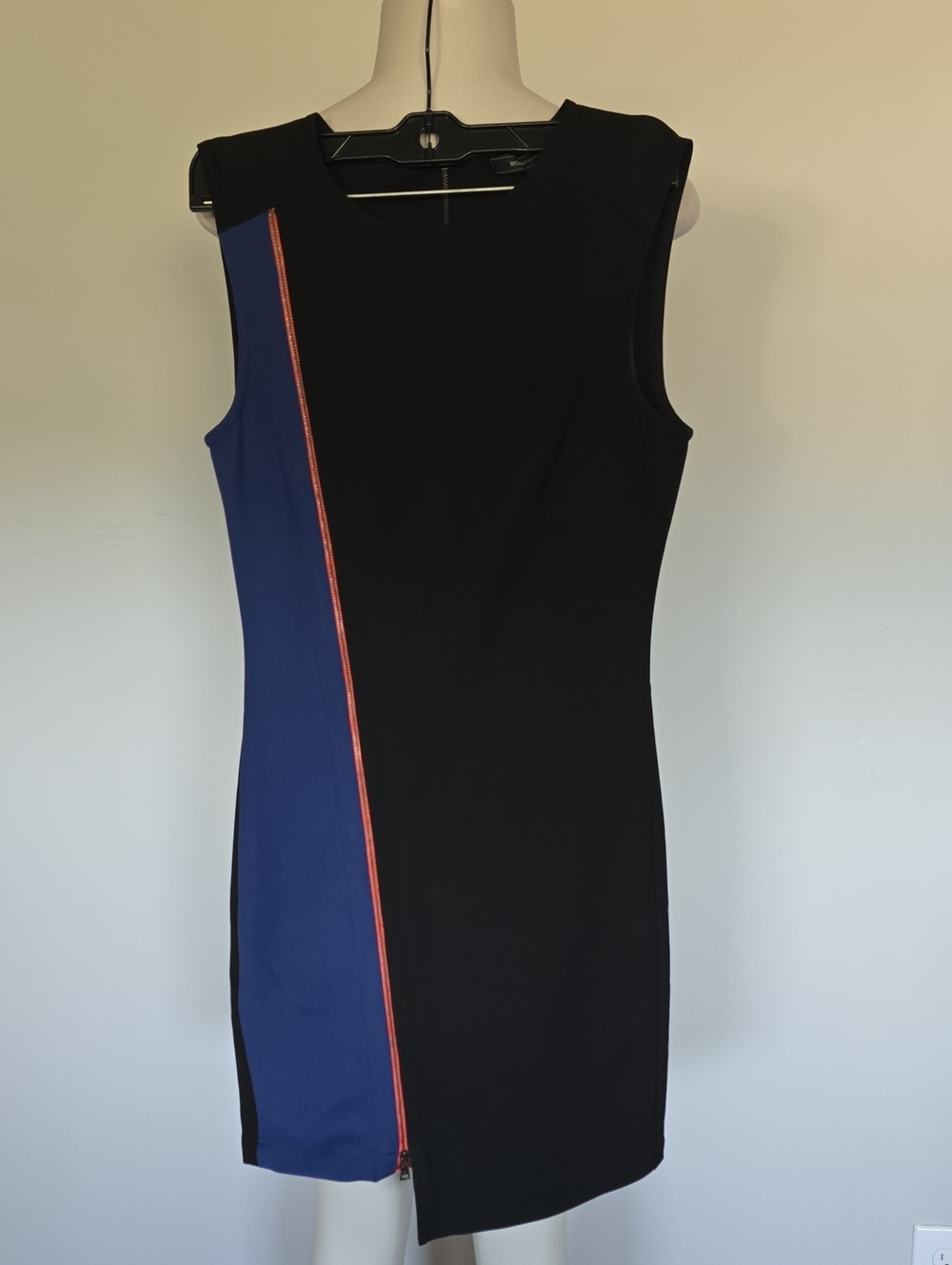 BCBGMAXAZRIA Nikole sleeveless black dress-0